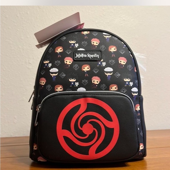 Jujutsu Kaisen Loungefly Funko Pop! Mini Backpack NWT - Picture 1 of 3